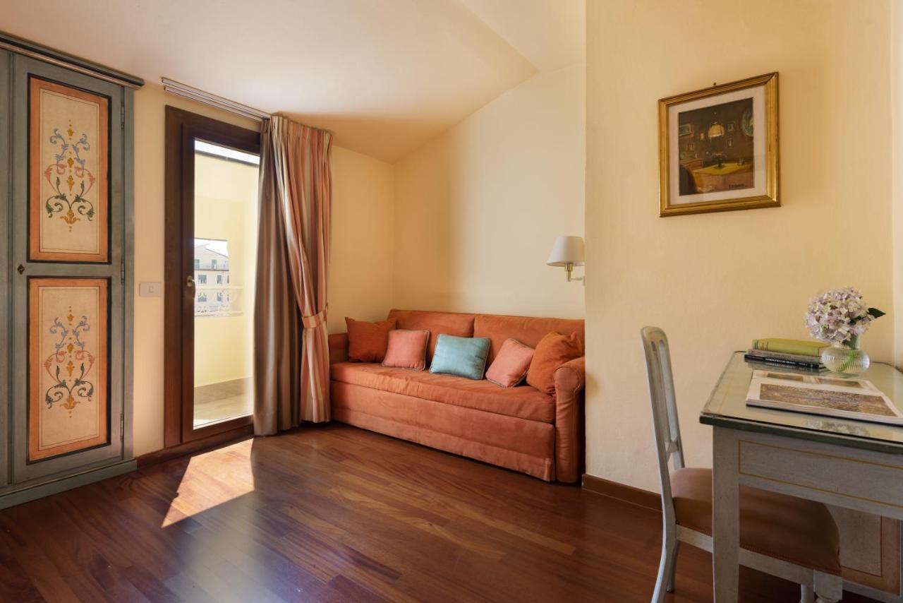 Parma E Oriente Hotel 4*